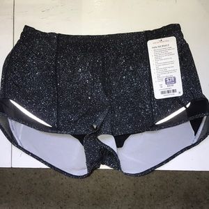 Lululemon Athletica Hotty Hot Short II